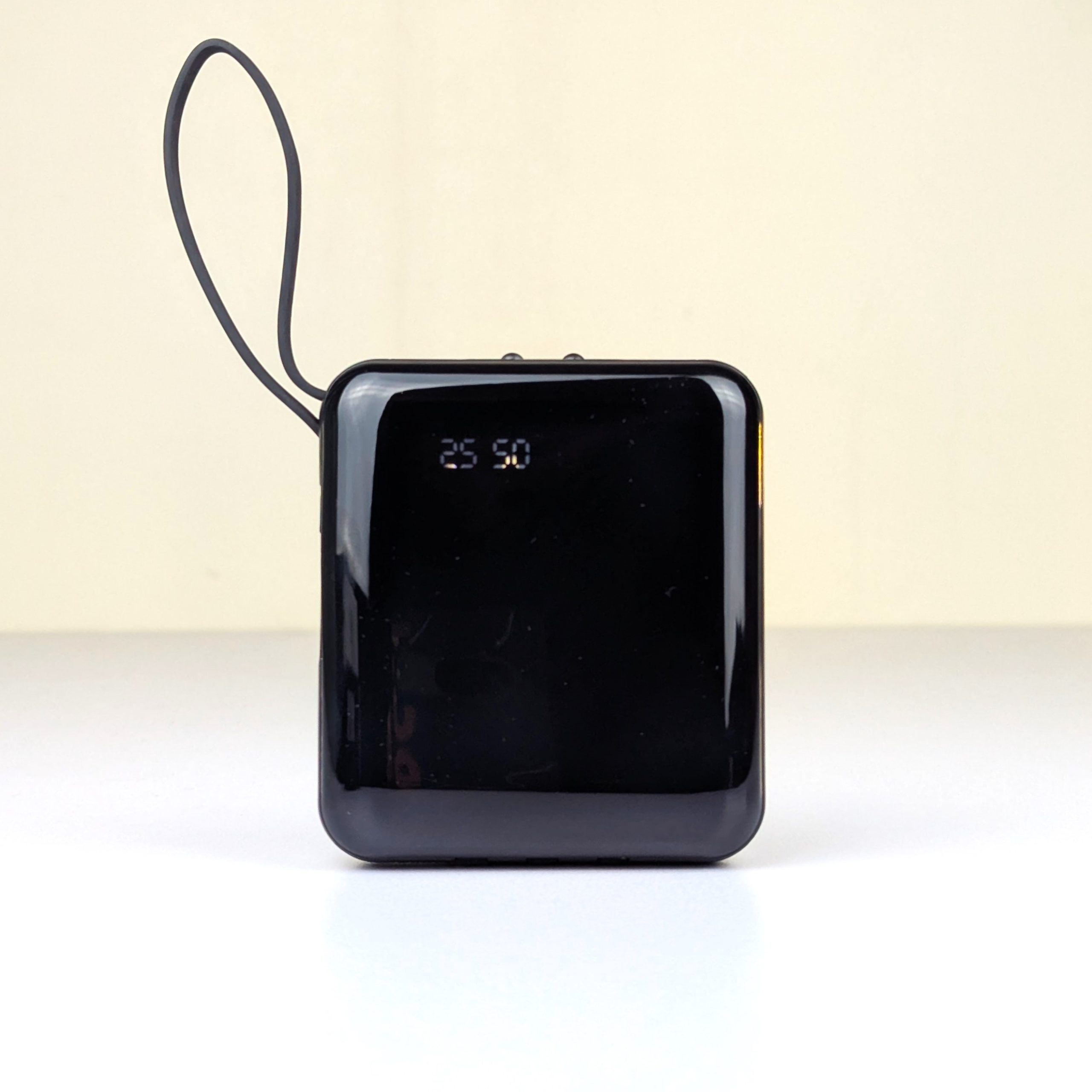 Smart Fast Charge Power Bank (10000mAh, Multi Cable Built-in)